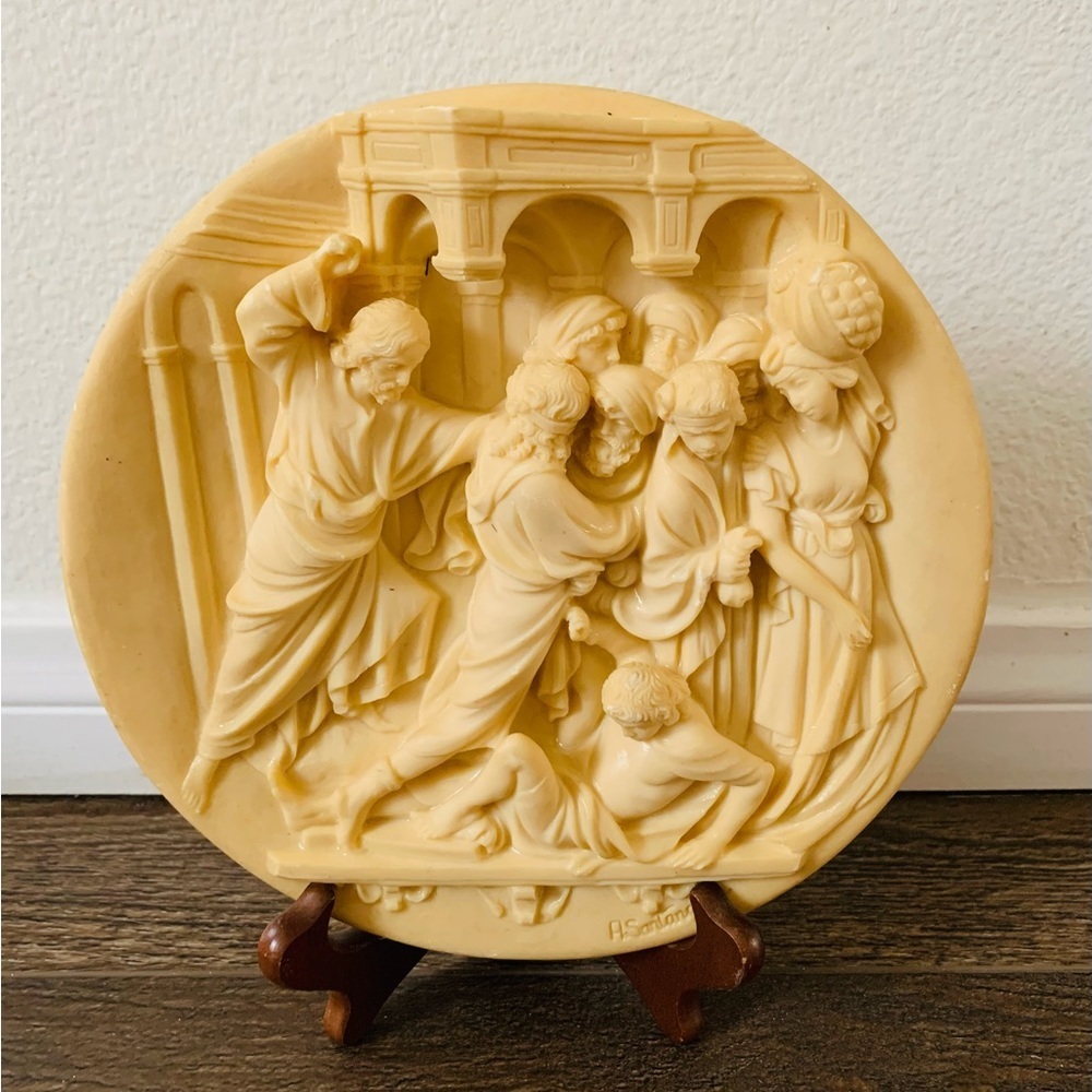 Vintage Santangela Alberto 3D collector plate